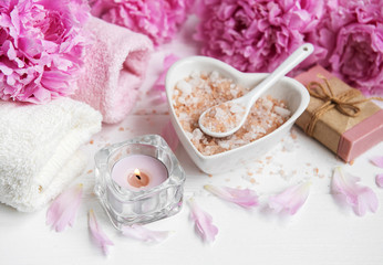 Massage salt and peony flowers