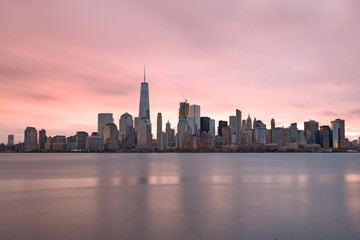 Fototapeta na wymiar Lower Manhattan Skyline from New Jersey (early morning)
