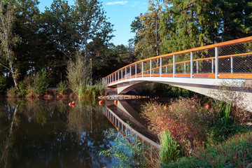 Bridge over a lake in a park in the centre of the city