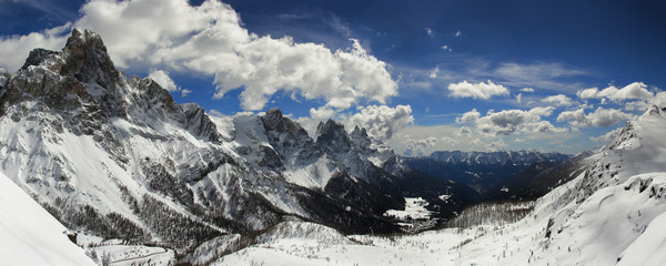 Fototapeta na wymiar Palla di San Martino seen from Passo Rolle, Dolomites, Italy