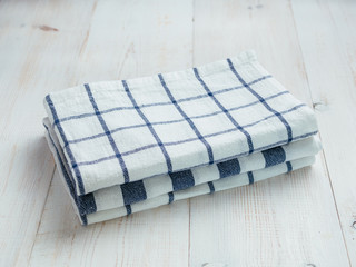 blue dish towels