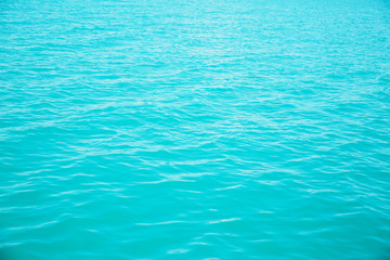 Water of the sea, waves in the ocean