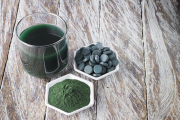 powder, tablets and infusion of spirulina