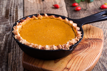 Pumpkin pie in skillet