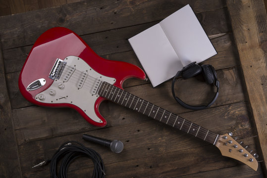 Electric guitar wallpaper with writing pad