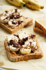 peanut butter sandwiches with banana