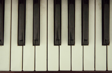 Naklejka premium Closeup view of a piano keyboard