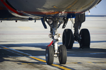 landing gear of an modern airliner at the airfield