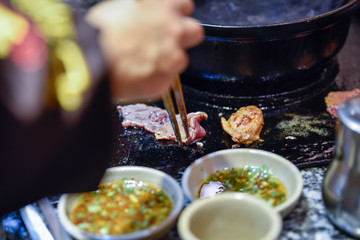 cooking in the pan in china