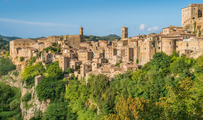 Obraz premium Panoramic sight of Sorano, in the Province of Grosseto, Tuscany (Toscana), Italy.