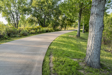 multi-use commuting trail