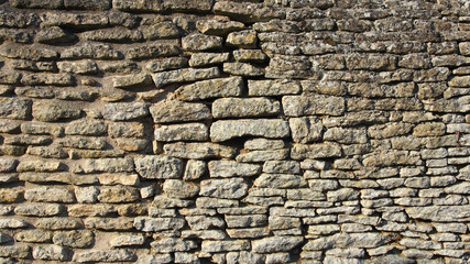 Alte Trockenmauer aus Bruchsteinen