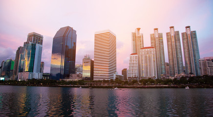 Fototapeta na wymiar Bangkok city Skyline 