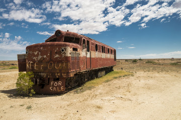 Fototapeta na wymiar Abandoned Train in Marree