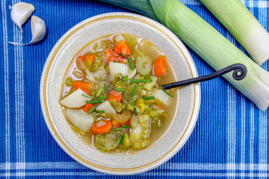 Leek soup with potato