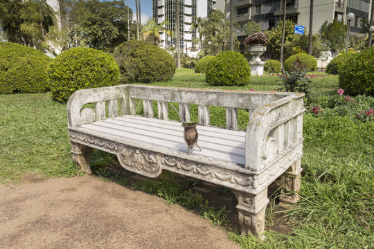 Porto alegre Banco da pra&ccedil;a do dmae e cuia de chimarr&atilde;o