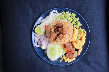 Rice Seasoned with Shrimp Paste Recipe