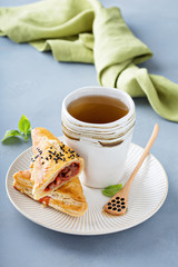 Red bean puff pastry with green tea
