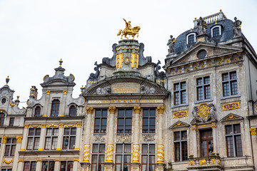 Fototapeta na wymiar Historical guild houses of the Grand Place in Brussels