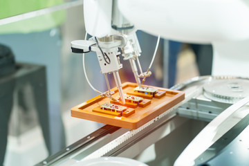 robotic soldering used in soldering multilayer board and shielding case