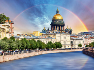 Saint Isaac Cathedral across Moyka river, St Petersburg, Russia - obrazy, fototapety, plakaty