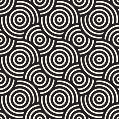 Fototapeta na wymiar Vector seamless pattern. Modern stylish abstract texture. Repeating geometric tiles..