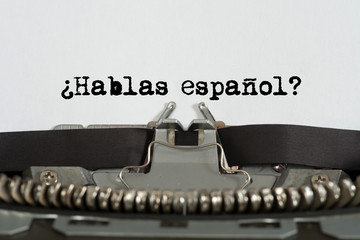 Eine Schreibmaschine und Frage Sprechen Sie Spanisch