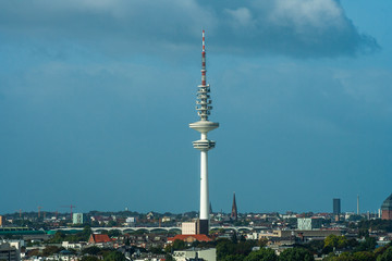 Stadtansicht von Hamburg mit Gebäuden aus der Vogelpersspektive