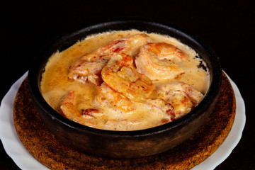 Baked prawn in cream sauce