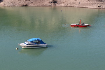 Obraz premium Bateaux sur un lac