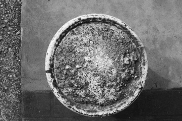 Closeup picture of a round object from above