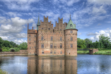 Fototapeta na wymiar Egeskov Castle, Denmark