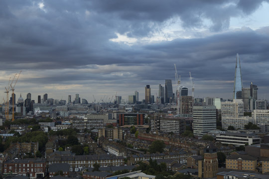 A wide shot of the London skyline as seen from Kennington.