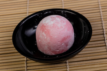 Delicious grape daifuku