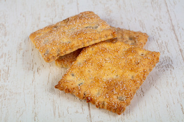 Tasty cracker cookies