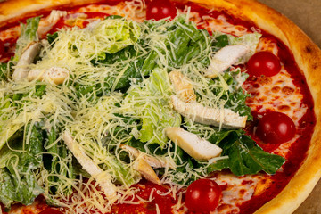Pizza Caesar with chicken