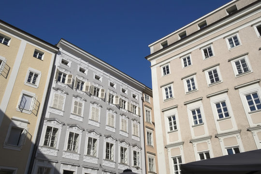 Salzburg - Altstadthäuser, Österreich