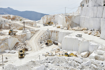 Cava di marmo © barbamauro