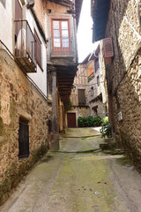 Fototapeta na wymiar Street of San Martin del Castanar; Sierra de Francia Nature Reserve; Salamanca province; Castilla Leon; Spain