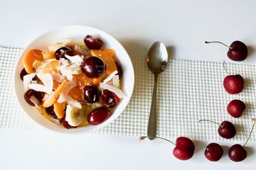  Tasty sweet corn meal with fruits.