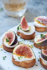 Camembert and figs on toast