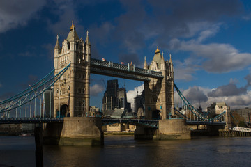 Fototapeta na wymiar Tower bridge view in London