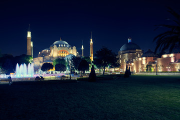 Fototapeta na wymiar The Hagia Sophia in Istanbul at night