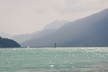 Obraz premium Surfer am Comer See