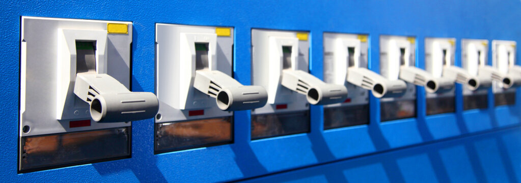 Electrotechnical automatic switching off electricity.