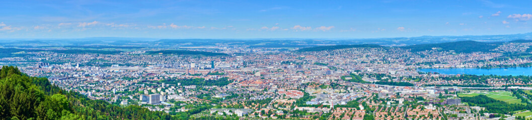 Fototapeta na wymiar Panoramic view of Zurich in Switzerland
