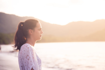 Obraz premium Woman looking at pacific ocean in Guanacaste Costa Rica