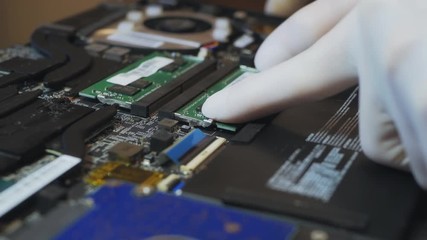 Replace memory in laptop process v06
