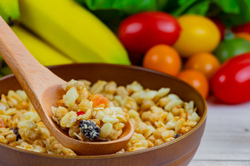 フルーツグラノーラ　ダイエット　朝食イメージ