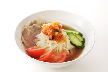 冷麺　Cold noodle